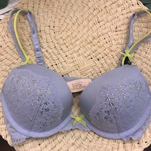 NWT Victoria Secret bra with bling